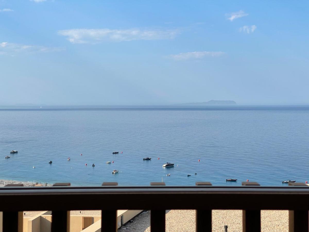 Green Coast 136 Dhermi Bagian luar foto
