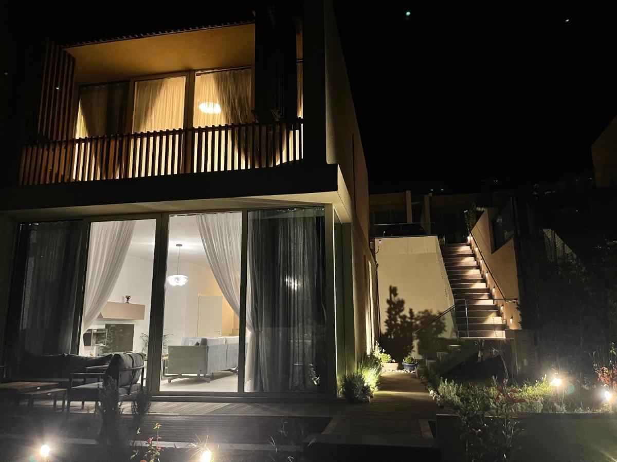 Green Coast 136 Dhermi Bagian luar foto